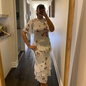 Little moon cream max dress with red flowers